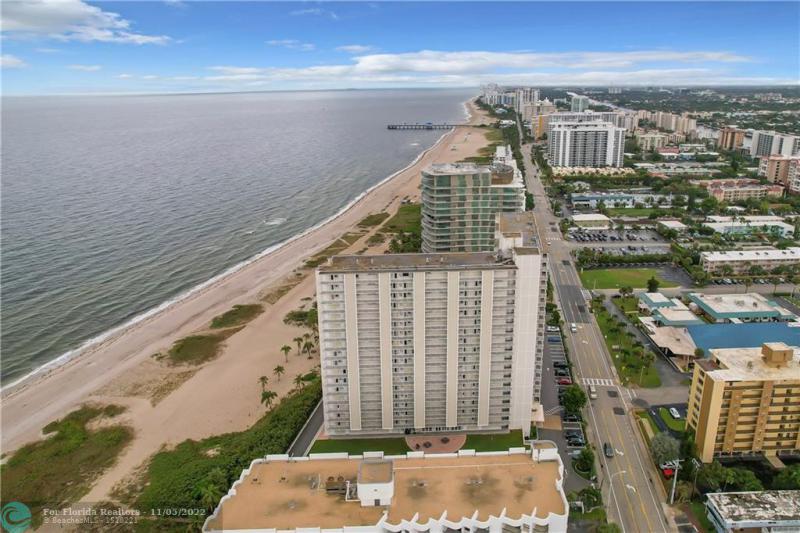  Condo & Townhome Photos