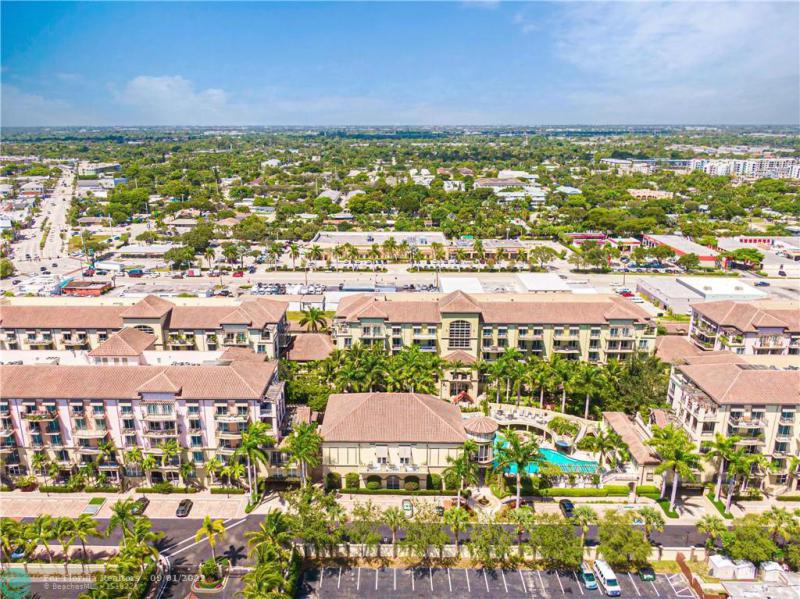  Condo & Townhome Photos