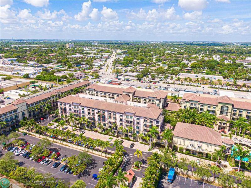  Condo & Townhome Photos