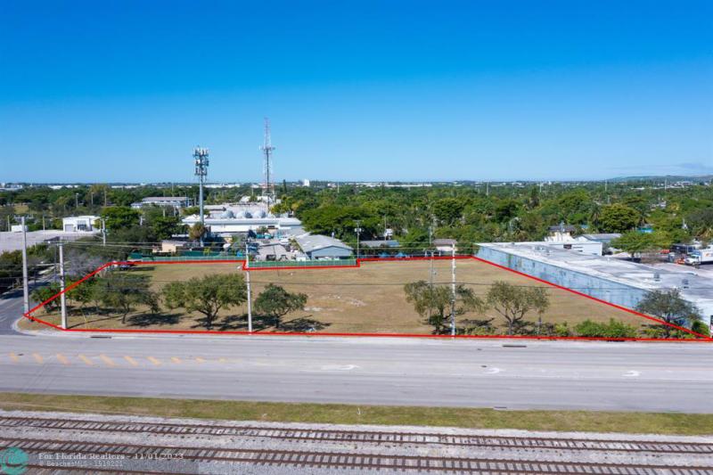  Commercial & Industrial Land Images 