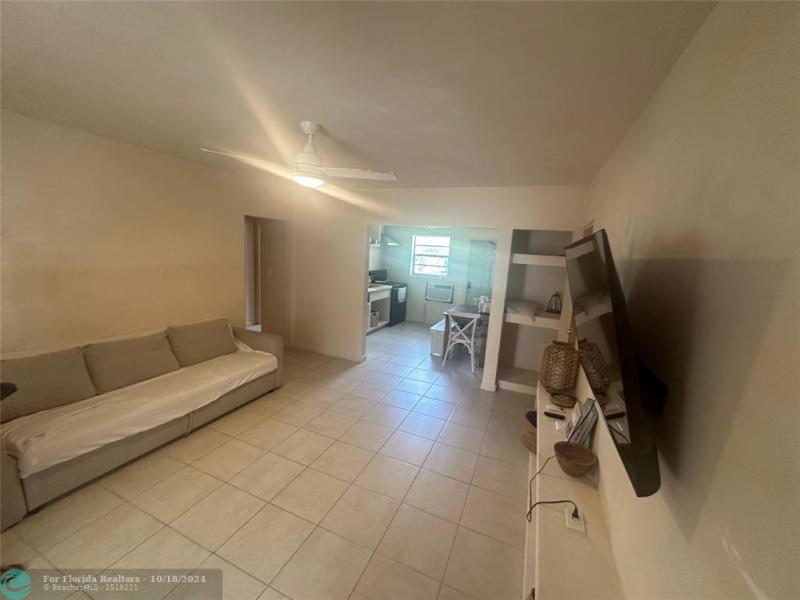 Duplex, Triplex and Fourplex Images