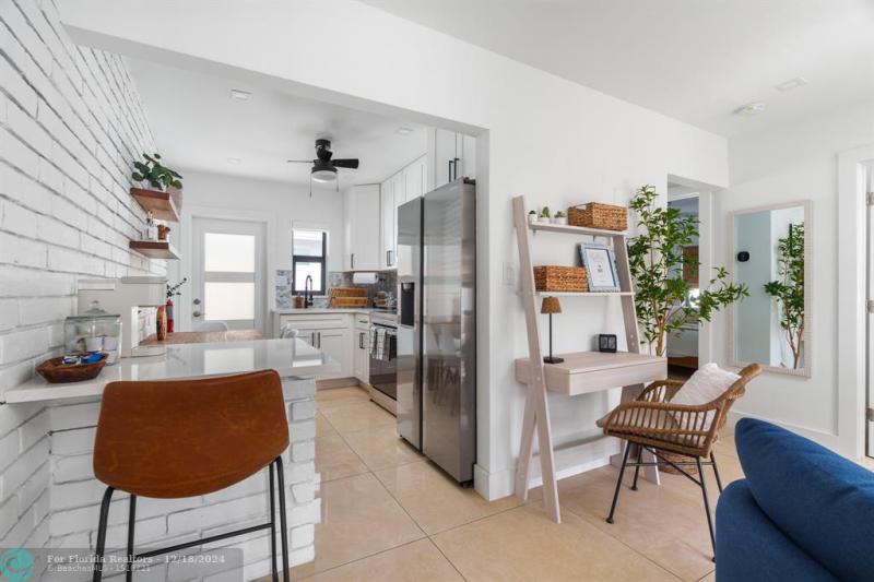 Duplex, Triplex and Fourplex Images