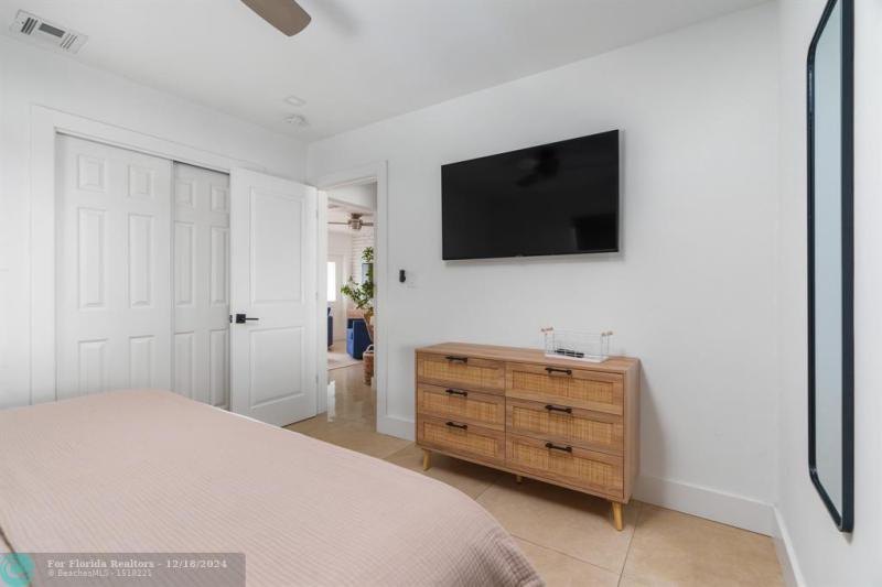 Duplex, Triplex and Fourplex Images