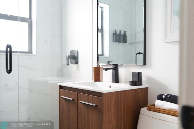 Duplex, Triplex and Fourplex Images