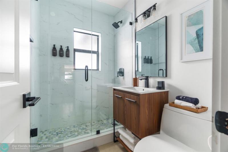 Duplex, Triplex and Fourplex Images