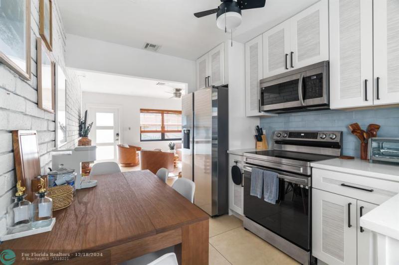 Duplex, Triplex and Fourplex Images