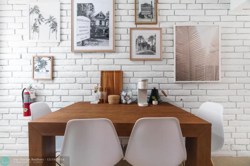 Duplex, Triplex and Fourplex Images