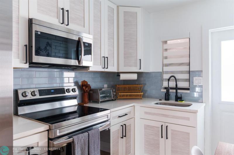 Duplex, Triplex and Fourplex Images