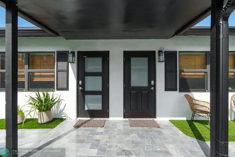 Duplex, Triplex and Fourplex Images