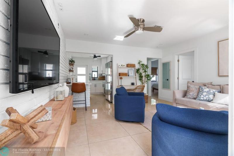 Duplex, Triplex and Fourplex Images