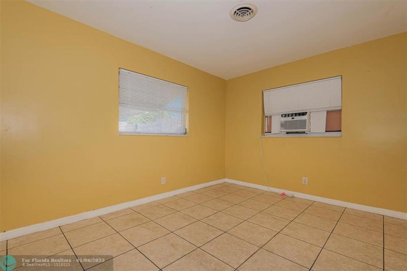 Duplex, Triplex and Fourplex Images