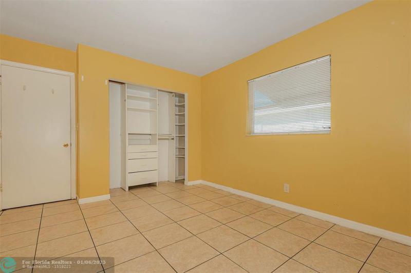 Duplex, Triplex and Fourplex Images