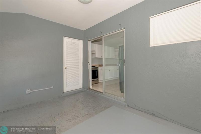 Duplex, Triplex and Fourplex Images