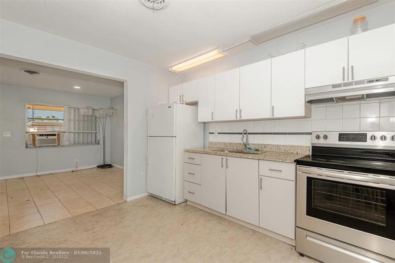 Duplex, Triplex and Fourplex Images