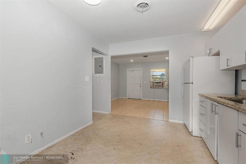 Duplex, Triplex and Fourplex Images