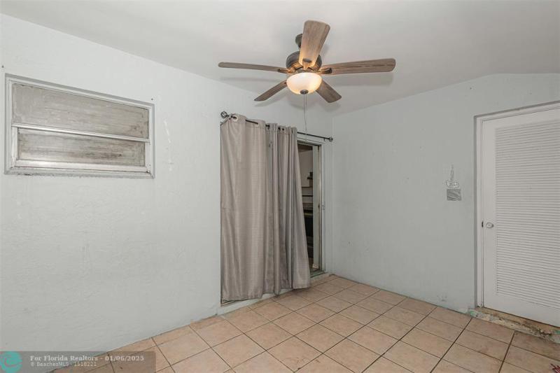 Duplex, Triplex and Fourplex Images