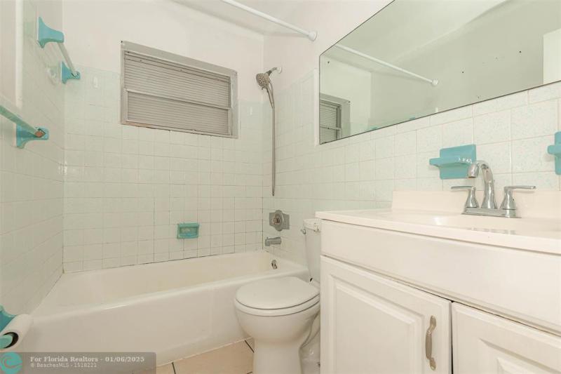 Duplex, Triplex and Fourplex Images