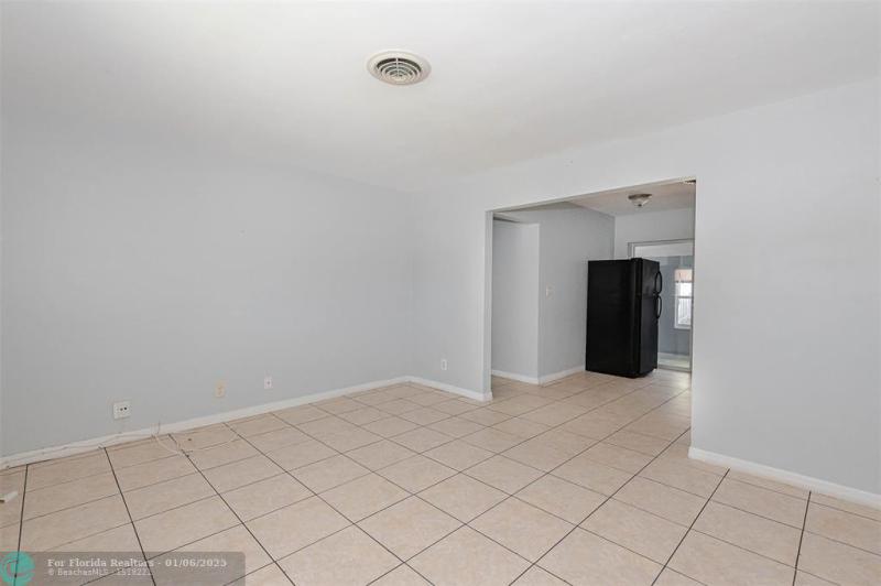 Duplex, Triplex and Fourplex Images