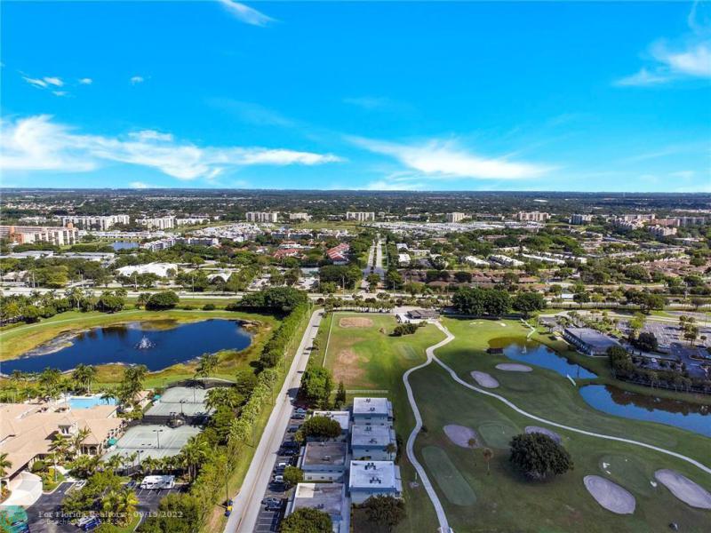  Condo & Townhome Photos
