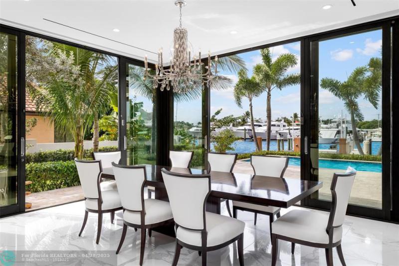  Single Family Homes Photo 16: 797 Middle River Dr  Fort Lauderdale,  FL 33304