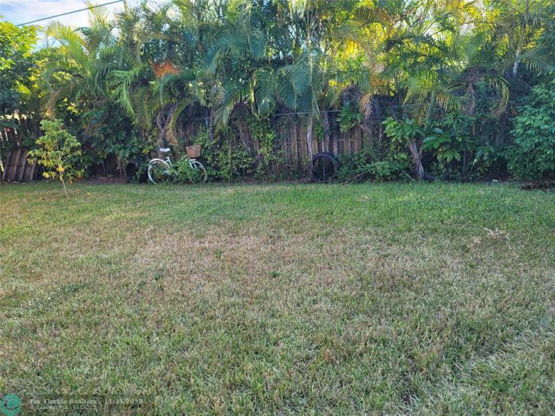  Single Family Homes Photo 26: 12000 NW 29th Place  Sunrise,  FL 33323