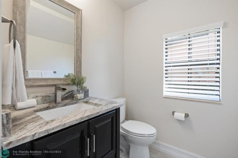  Single Family Homes Photo 15: 11420 N Carrington Ave  Parkland,  FL 33076