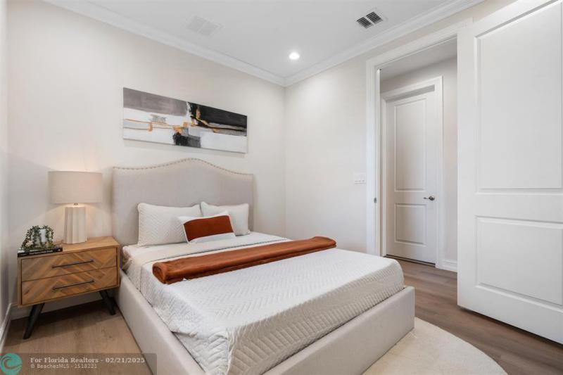  Single Family Homes Photo 23: 11420 N Carrington Ave  Parkland,  FL 33076