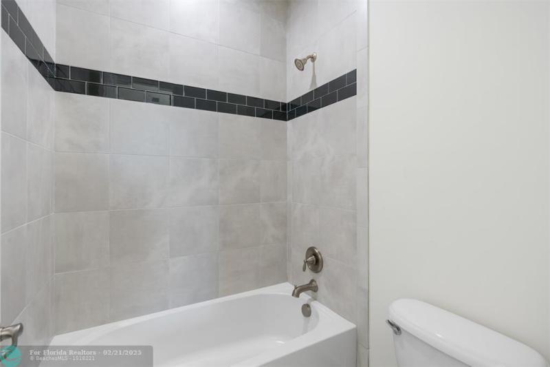  Single Family Homes Photo 26: 11420 N Carrington Ave  Parkland,  FL 33076