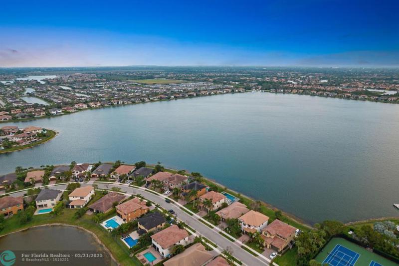  Single Family Homes Photo 38: 11420 N Carrington Ave  Parkland,  FL 33076