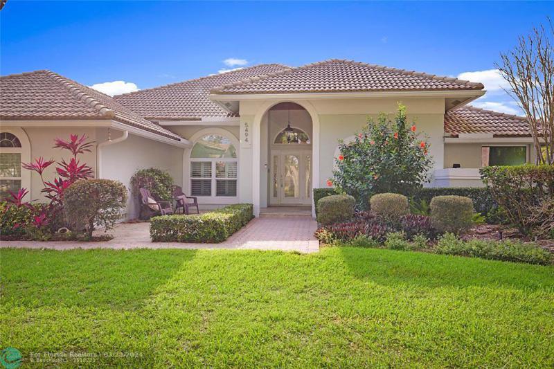  Single Family Homes Photo 2: 5494 NW 88th Way  Coral Springs,  FL 33067