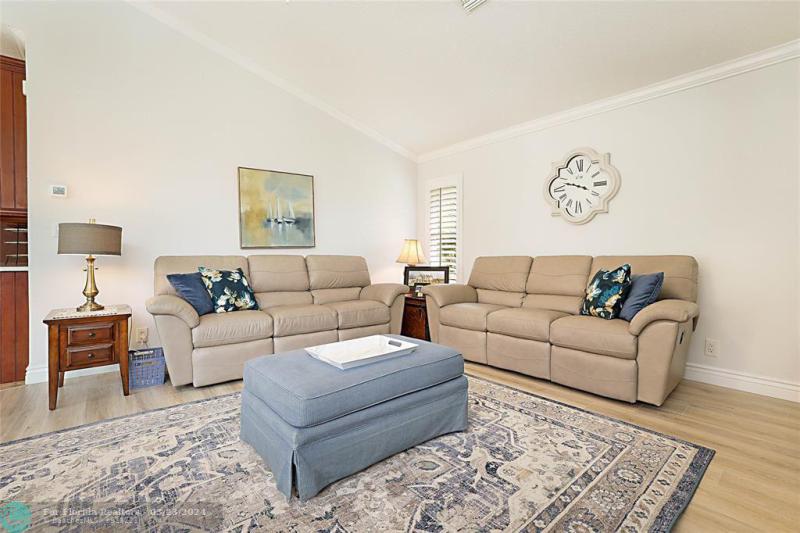  Single Family Homes Photo 31: 5494 NW 88th Way  Coral Springs,  FL 33067