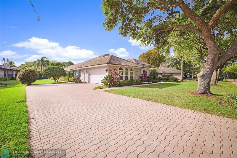  Single Family Homes Photo 47: 5494 NW 88th Way  Coral Springs,  FL 33067
