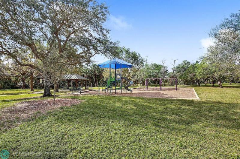  Single Family Homes Photo 51: 5494 NW 88th Way  Coral Springs,  FL 33067