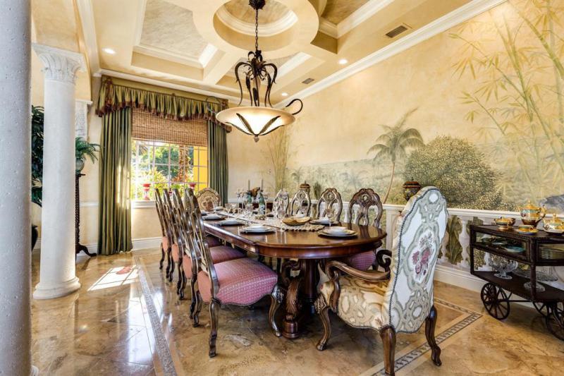  Single Family Homes Photo 12: 4089 SE Old Saint Lucie Blvd  Stuart,  FL 34996