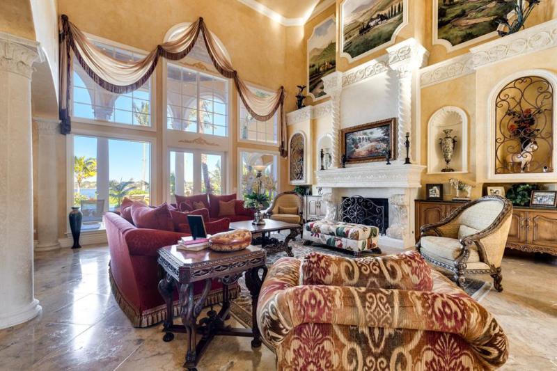  Single Family Homes Photo 15: 4089 SE Old Saint Lucie Blvd  Stuart,  FL 34996