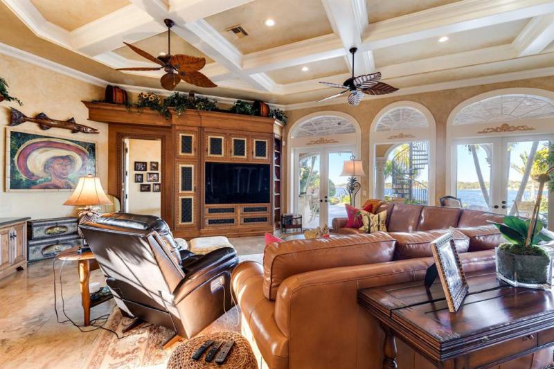  Single Family Homes Photo 26: 4089 SE Old Saint Lucie Blvd  Stuart,  FL 34996