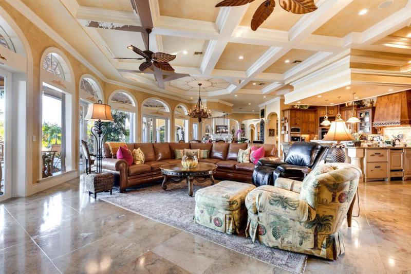  Single Family Homes Photo 27: 4089 SE Old Saint Lucie Blvd  Stuart,  FL 34996