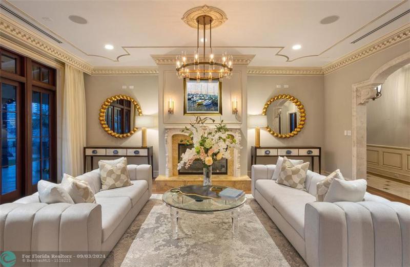  Single Family Homes Photo 10: 2900 NE 37th Street  Fort Lauderdale,  FL 33308