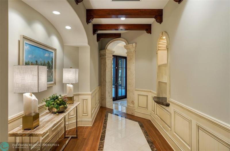  Single Family Homes Photo 20: 2900 NE 37th Street  Fort Lauderdale,  FL 33308