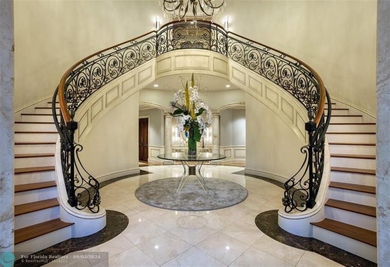  Single Family Homes Photo 25: 2900 NE 37th Street  Fort Lauderdale,  FL 33308