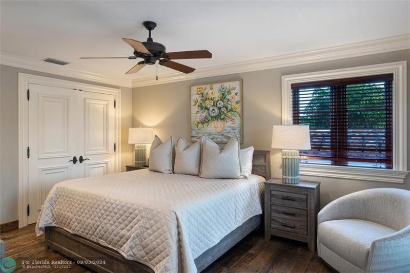  Single Family Homes Photo 40: 2900 NE 37th Street  Fort Lauderdale,  FL 33308