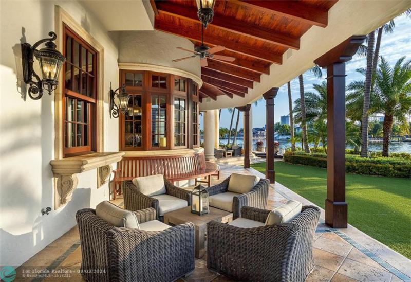  Single Family Homes Photo 42: 2900 NE 37th Street  Fort Lauderdale,  FL 33308