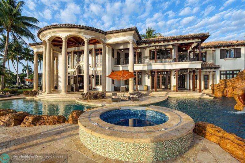  Single Family Homes Photo 5: 2900 NE 37th Street  Fort Lauderdale,  FL 33308