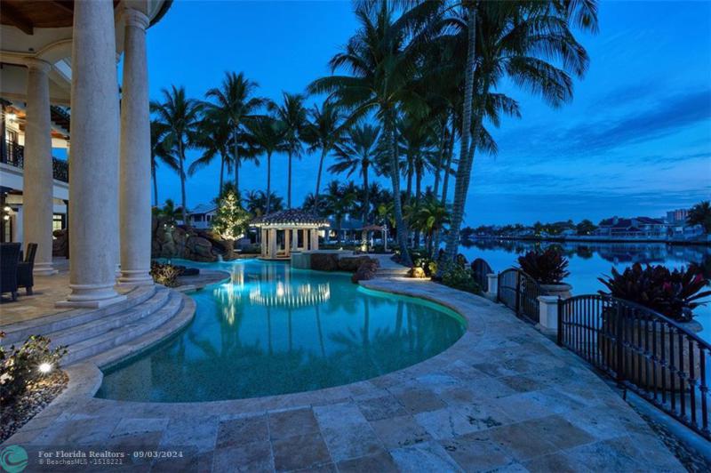  Single Family Homes Photo 51: 2900 NE 37th Street  Fort Lauderdale,  FL 33308