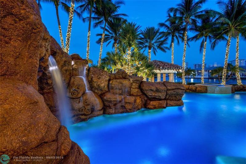  Single Family Homes Photo 53: 2900 NE 37th Street  Fort Lauderdale,  FL 33308