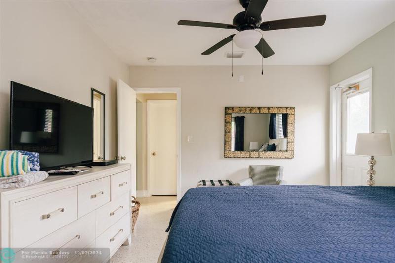 Duplex, Triplex and Fourplex Images