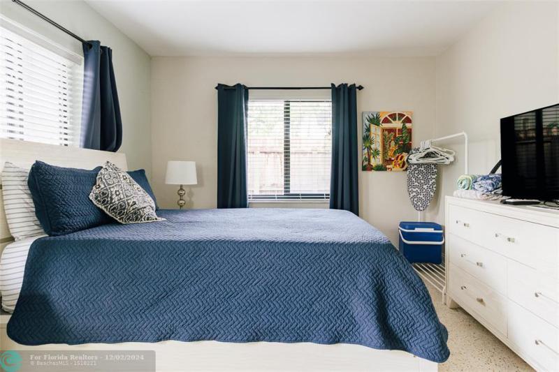 Duplex, Triplex and Fourplex Images