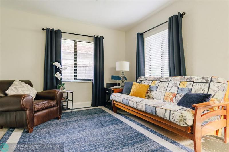 Duplex, Triplex and Fourplex Images