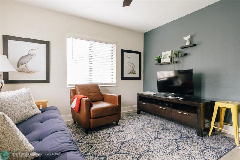 Duplex, Triplex and Fourplex Images