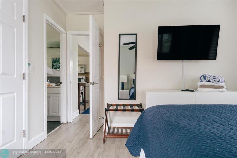 Duplex, Triplex and Fourplex Images